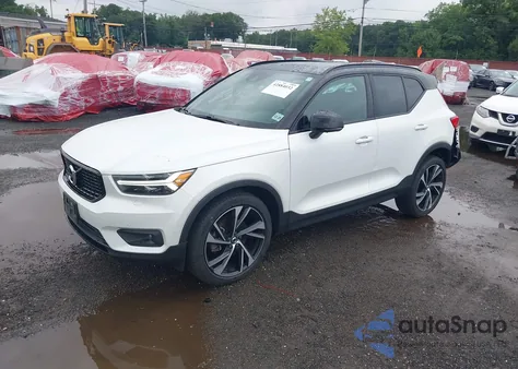 2021 Volvo Xc40 T5 R-Design from USA, damaged, VIN YV4162UM4M2437373